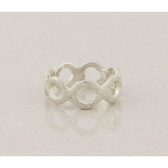 Unbranded Jewelry - Sterling Silver Textured O Ring Band Circle Design Size 7